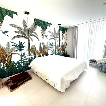 Villa Infinity